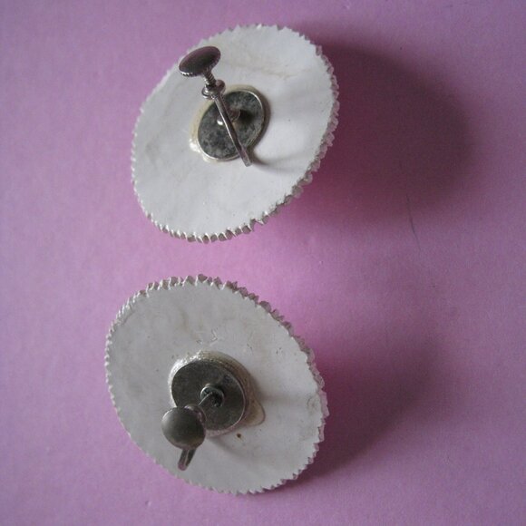 Lot of 5 Vintage Screw Back Clip On Earrings Patented Faux Gold Glass - Picture 16 of 16